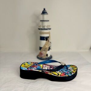 🌸BRIGHTON pre-owned like new Moda Colorful Platform Flip Flops. Size 7.